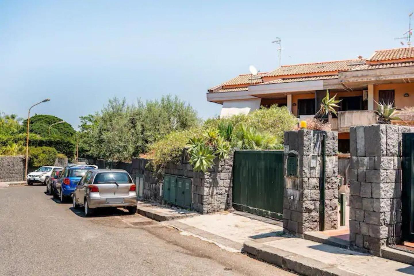 Serena Mulinia Garden Acireale Eksteriør billede